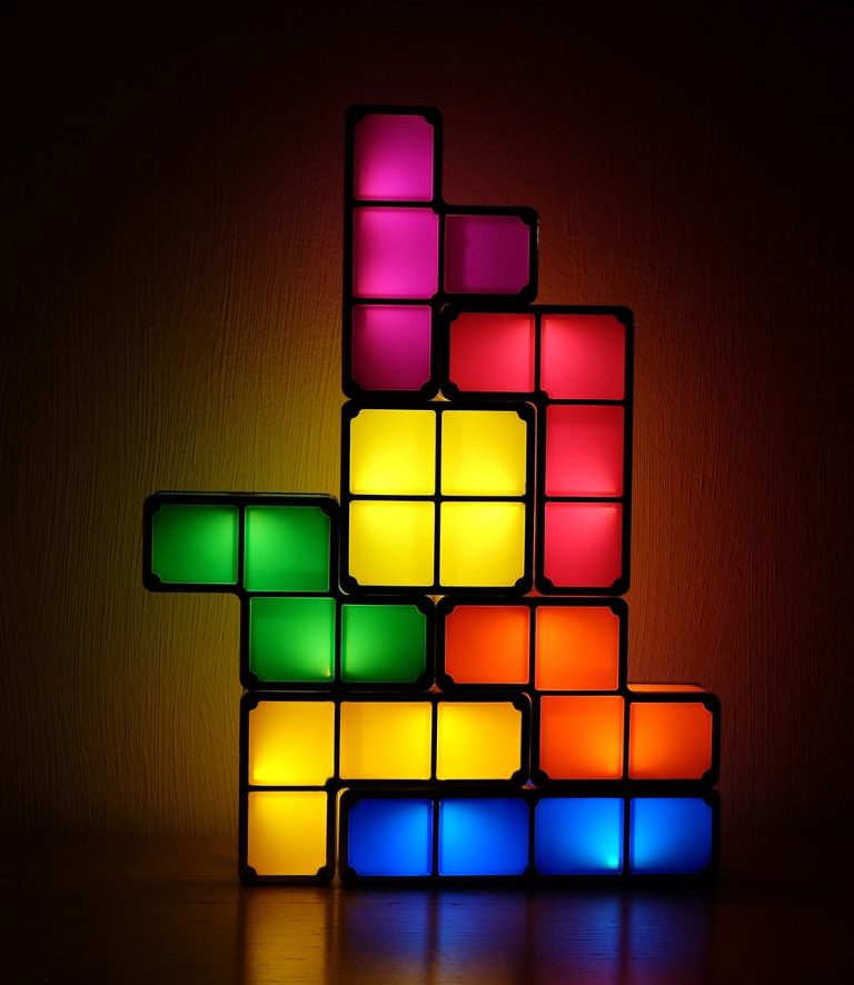 tetris-reveals-how-people-respond-to-an-unfair-ai-algorithm-hub